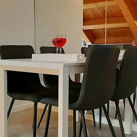 Aqua Attic Apartamento